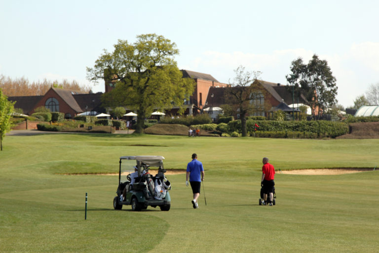 How to choose a golf course in Essex